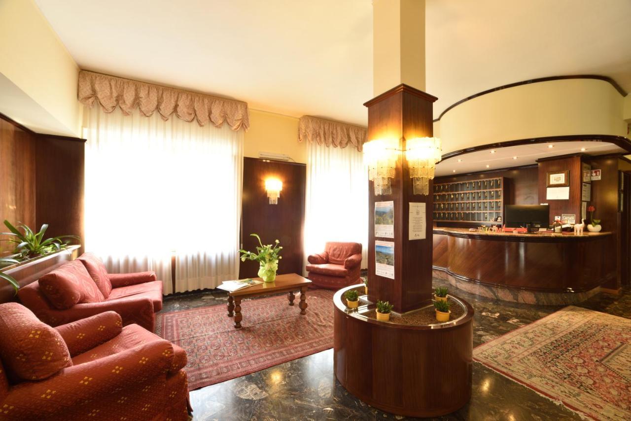 Hotel Bergamo Mare Mhotelsgroup San Bartolomeo al Mare Kültér fotó